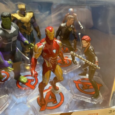 NEW DISNEY STORE MARVEL AVENGERS DELUXE 9 PCS. FIGURINE PLAY SET