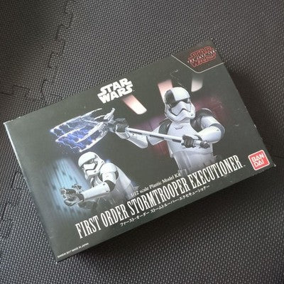 Bandai 1/12 First Order Stormtrooper Executioner Star Wars Plastic Model Kit