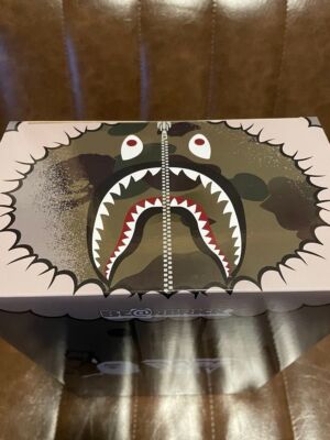 A BATHING APE MEDICOM TOY BE@RBRICK BAPE(R) ALPHA CAMO SHARK 100% 400% set