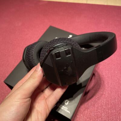 JBL Under Armour Project Rock Sport Wireless train Over-the-Ear Headphones used