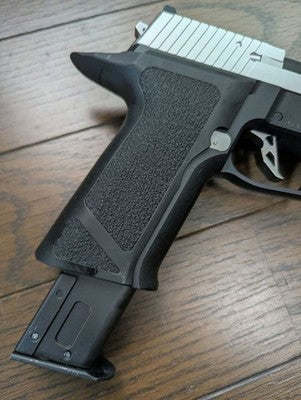 Tokyo Marui Sentinel Nine Leon Model Resident Evil Limited Edition Gun *3