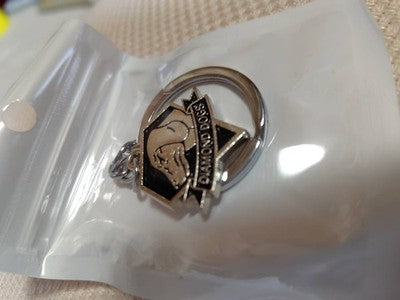 see description Metal Gear Solid 5 Keychain Metal Game Souvenir Jewelry