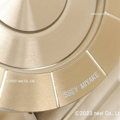 New NY0N005 ISSEY MIYAKE TO Tokujin Yoshioka Design Watch Gold Stainless Steel