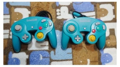 2 Controllers Set Official Nintendo GameCube Controller Emerald Blue DOL-003 OEM