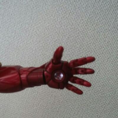 Hot Toys Movie Masterpiece MMS132 Iron Man 2 Mark VI 6 Tony Stark 1/6 Figure