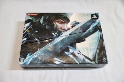 no software PS3 Metal Gear Rising Limited Edition Box figure & CD included