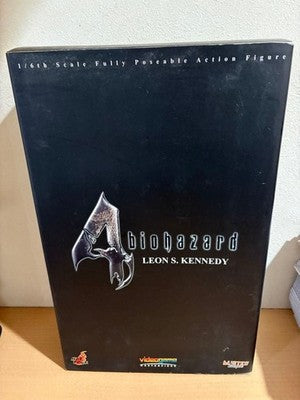 Hot Toys VGM01 Resident Evil 4 1/6 Scale Figure Leon special gift acs
