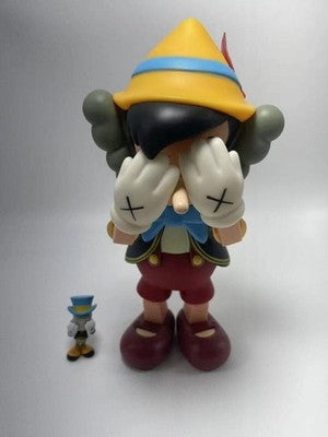 MEDICOM TOY KAW x DISNEY: PINOCCHIO & JIMINY CRICKET 2010 In mint