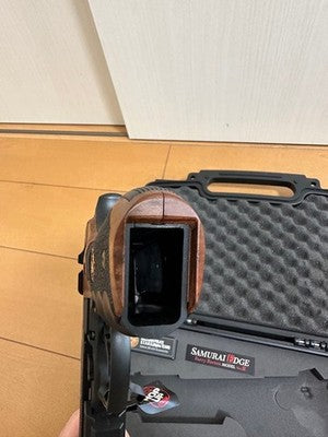 Tokyo Marui Samurai Edge Barry Burton Model Ver.II - Resident Evil Limited Edition