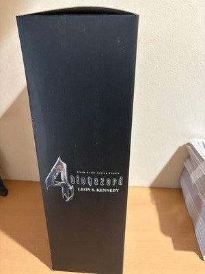 Hot Toys VGM01 Resident Evil 4 1/6 Scale Figure Leon special gift acs