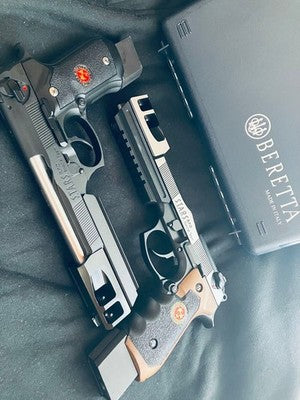 rare WE-tec Samurai Edge Barry-Burton set of two Limited perfect for collectors