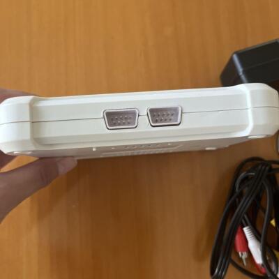 Famicom hardware: Home Game Computer TYPE-W (compatible with FC game cartridges)