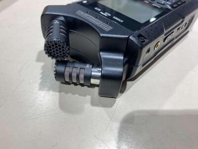 Beautiful Used ZOOM Handy Recorder All Black Edition H4nPro/BLACK