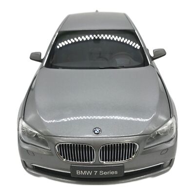 BMW 750Li F02 7 series KYOSHO ORIGINAL DIE CAST Model Car 1/18 miniature figure