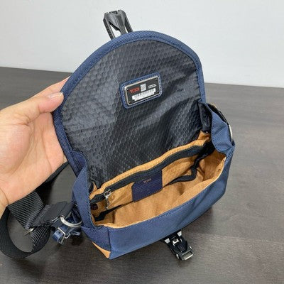 tumi ALPHA BRAVO 232716 "Compass" Crossbody Cyan Blue outlet