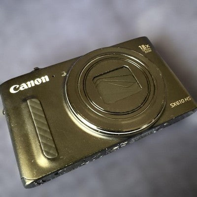 N MINT Canon Powershot SX610 HS Compact Digital Camera 18X 20.2MP Japan