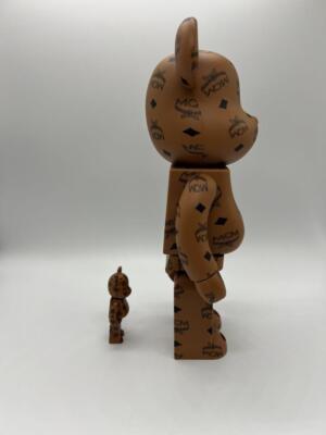 Medicom Toy MCM Bearbrick 400% & 100% Collaboration Figure