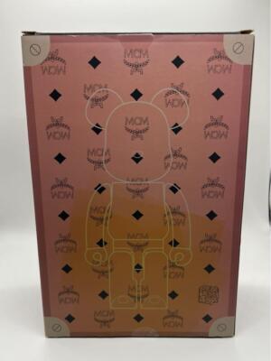 Medicom Toy MCM Bearbrick 400% & 100% Collaboration Figure