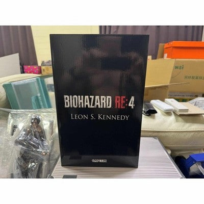 CAPCOM Resident Evil RE:4 Collector’s Edition PS5 Leon Figure Limited BOX_5