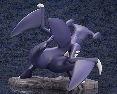 Kotobukiya Pokemon Series Cynthia with Garchomp Shirona Figure ARTFX J gift JP