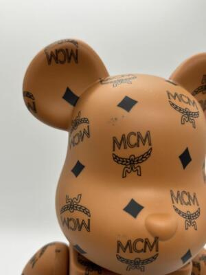 Medicom Toy MCM Bearbrick 400% & 100% Collaboration Figure