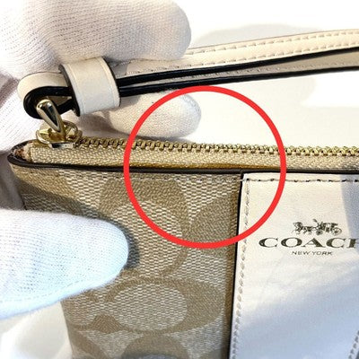 Coach Signature Outline Corner Zip Wristlet Pouch Light Khaki Chalk Outlet