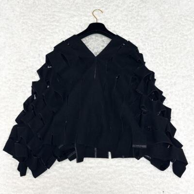 [Good condition] Junya Watanabe Comme des Garçons Cutout top, 3D, M, black