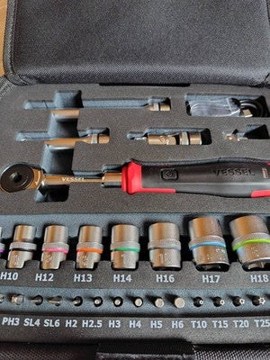 VESSEL 400ER3-1M Cordless Ratchet Set w/31 Socket Bits gift tool gift japan