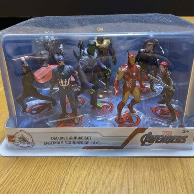 NEW DISNEY STORE MARVEL AVENGERS DELUXE 9 PCS. FIGURINE PLAY SET