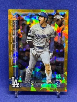 Topps Chrome 50/50 Shohei Otani Image Variation Short Print Gold Parallel