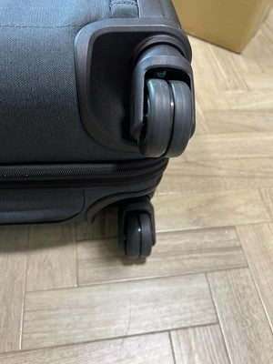 35L Tumi Alpha 3 International Dual Access 4-Wheel Carry-On Suitcase