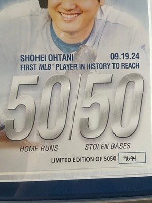 Shohei Ohtani #17 Dodgers 50-50 Commemorative Double Coin Photo Mint Limited *3