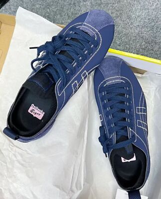 Check Description Onitsuka Tiger ONITSUKA TIGER Kura Blue and Blue color scheme