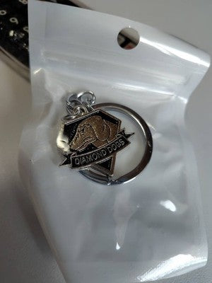 see description Metal Gear Solid 5 Keychain Metal Game Souvenir Jewelry