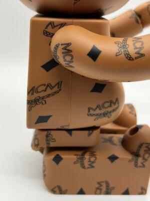 Medicom Toy MCM Bearbrick 400% & 100% Collaboration Figure