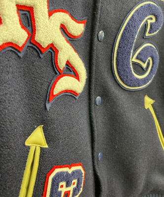 【36】 WHITESVILLE WV13949 Leather Stadium Jumper Navy x Beige