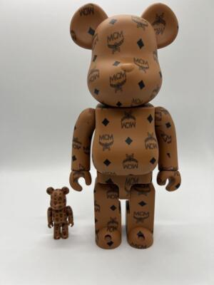 Medicom Toy MCM Bearbrick 400% & 100% Collaboration Figure