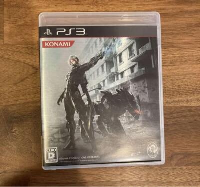 PS3 Metal Gear Rising Revengeance Premium Package Limited Edition Figure Book CD