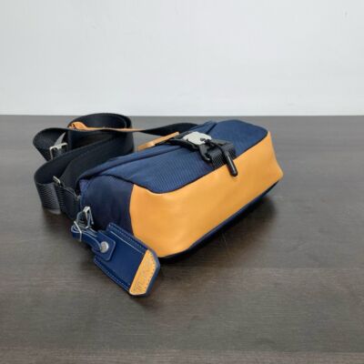 tumi ALPHA BRAVO 232716 "Compass" Crossbody Cyan Blue outlet