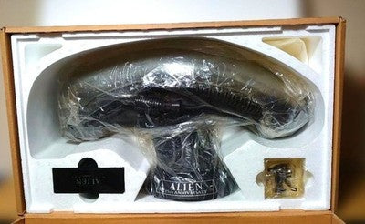 Head DVD Case Figure Alien Quadrilogy 25th Anniversary Collection