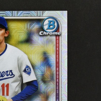 Topps 2025 Roki Sasaki Bowman Chrome Mega Box  CRA-RS Autograph card /75