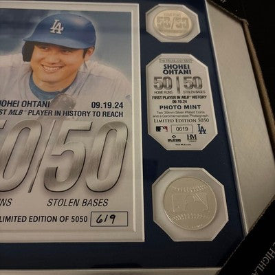Shohei Ohtani #17 Dodgers 50-50 Commemorative Double Coin Photo Mint Limited *4