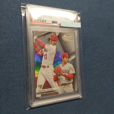 2018 Shohei Ohtani TOPPS GOLD LABEL PSA10 RC Angels #17 Dual-wielding design