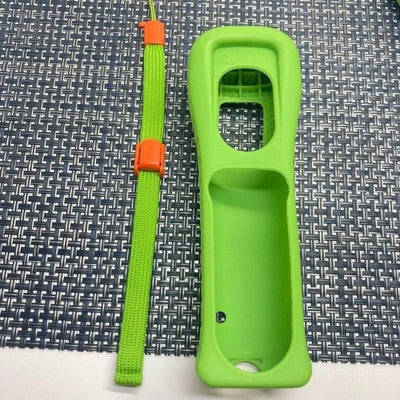 Nintendo Wii Remote Plus Yoshi Edition Controller Green White with Jacket