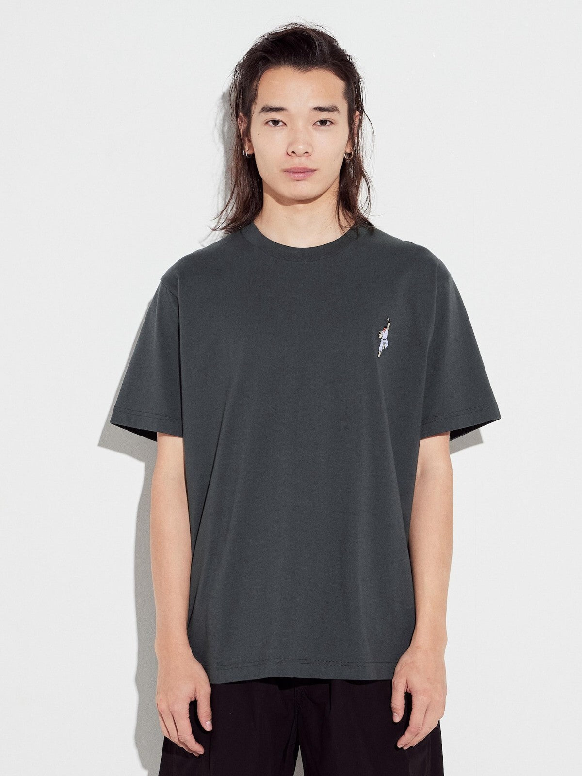 Bargain Price UNIQLO STREET FIGHTER Unisex T-Shirt  UT Fighting Game Legends