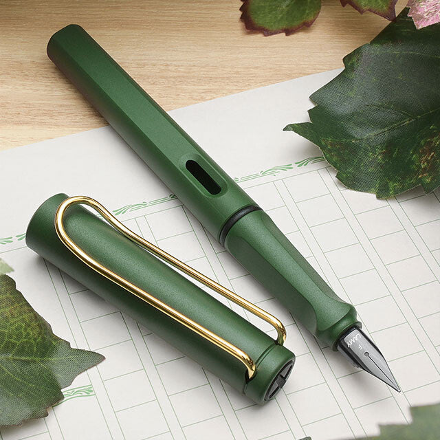 bargain price LAMY safari field green gold clip fountain pen　EF,F,M