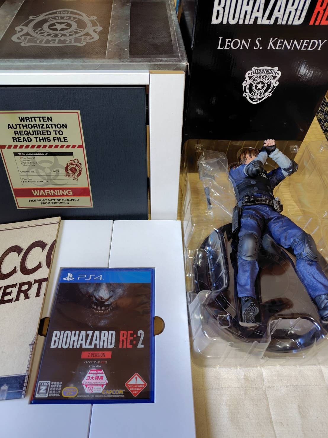 Excellent PS4 Resident Evil RE2 Collector's Edition BIOHAZARD Z gift japan