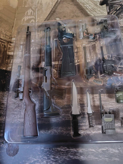 HOTTOYS MASTERPIECE Resident Evil 4 Leon S. Kennedy Hot Toys Figure