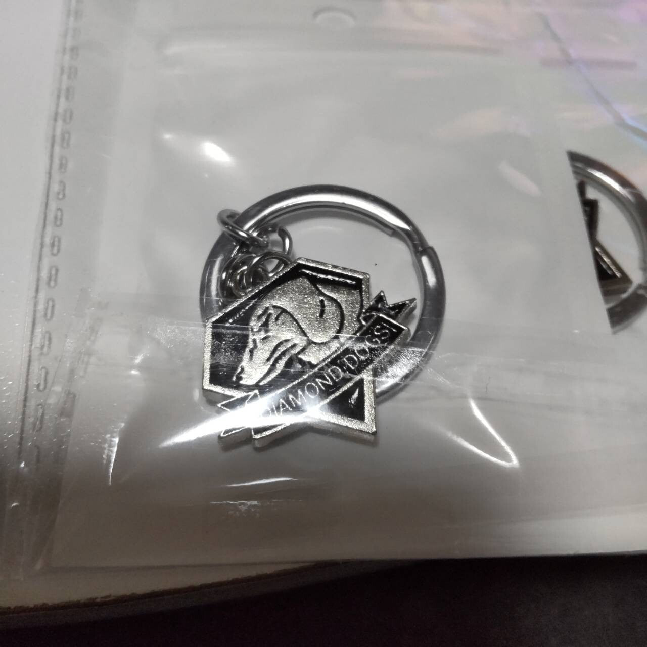 Metal Gear Solid 5 Keychain Metal Key Chain Game Souvenir Jewelry acs