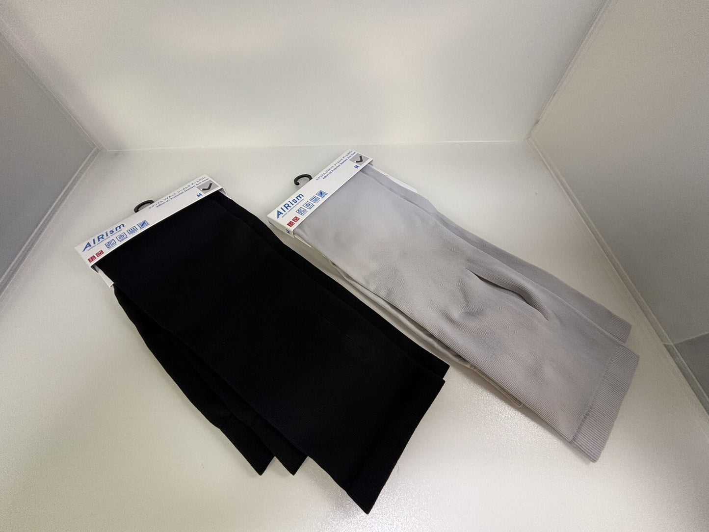 bargain priced Uniqlo UV cut Seamless Arm Cover AIRism Nylon 464756 New M,L